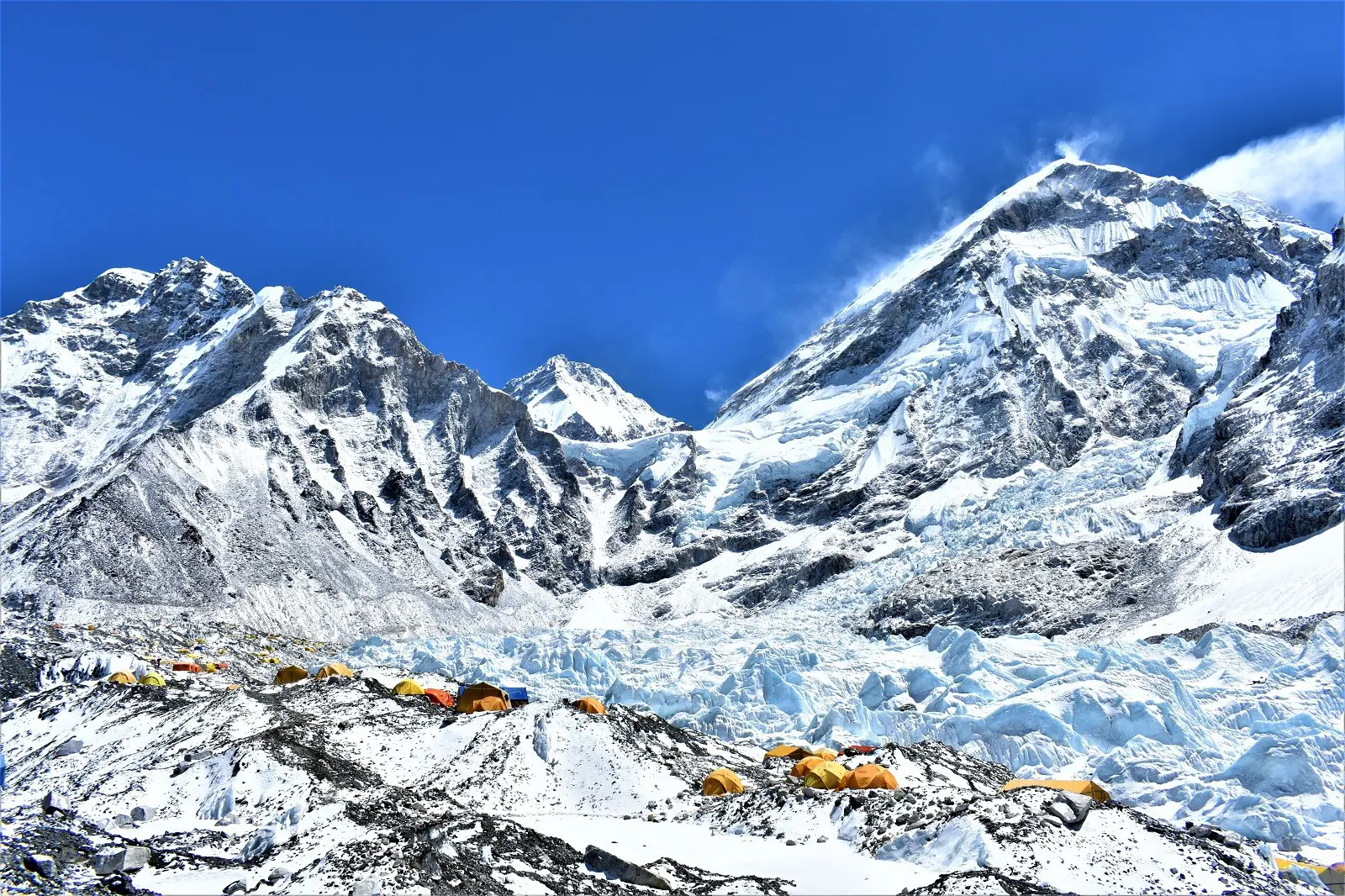 Photos: Heaven on ice: Shanties become a cherished refuge